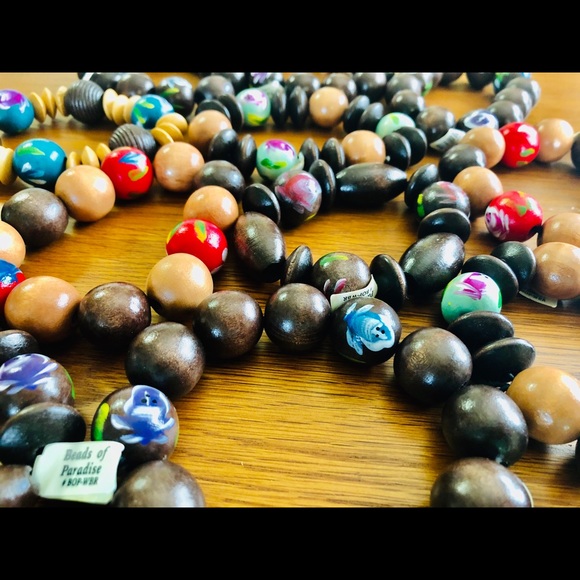 Painted bracelet - Picture 2 of 2